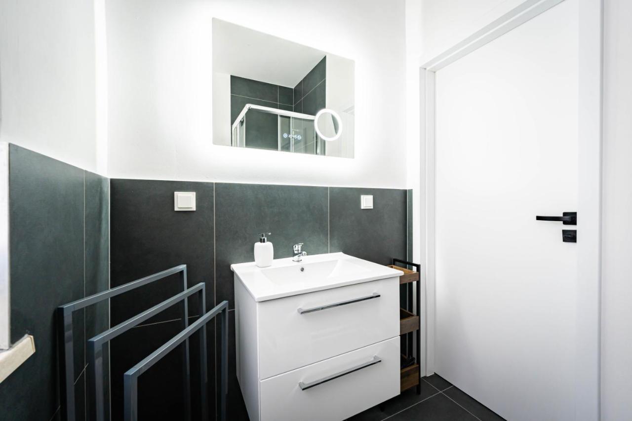 Apartmento Blue Magdeburg - Zentral - Wifi - Netflix Экстерьер фото